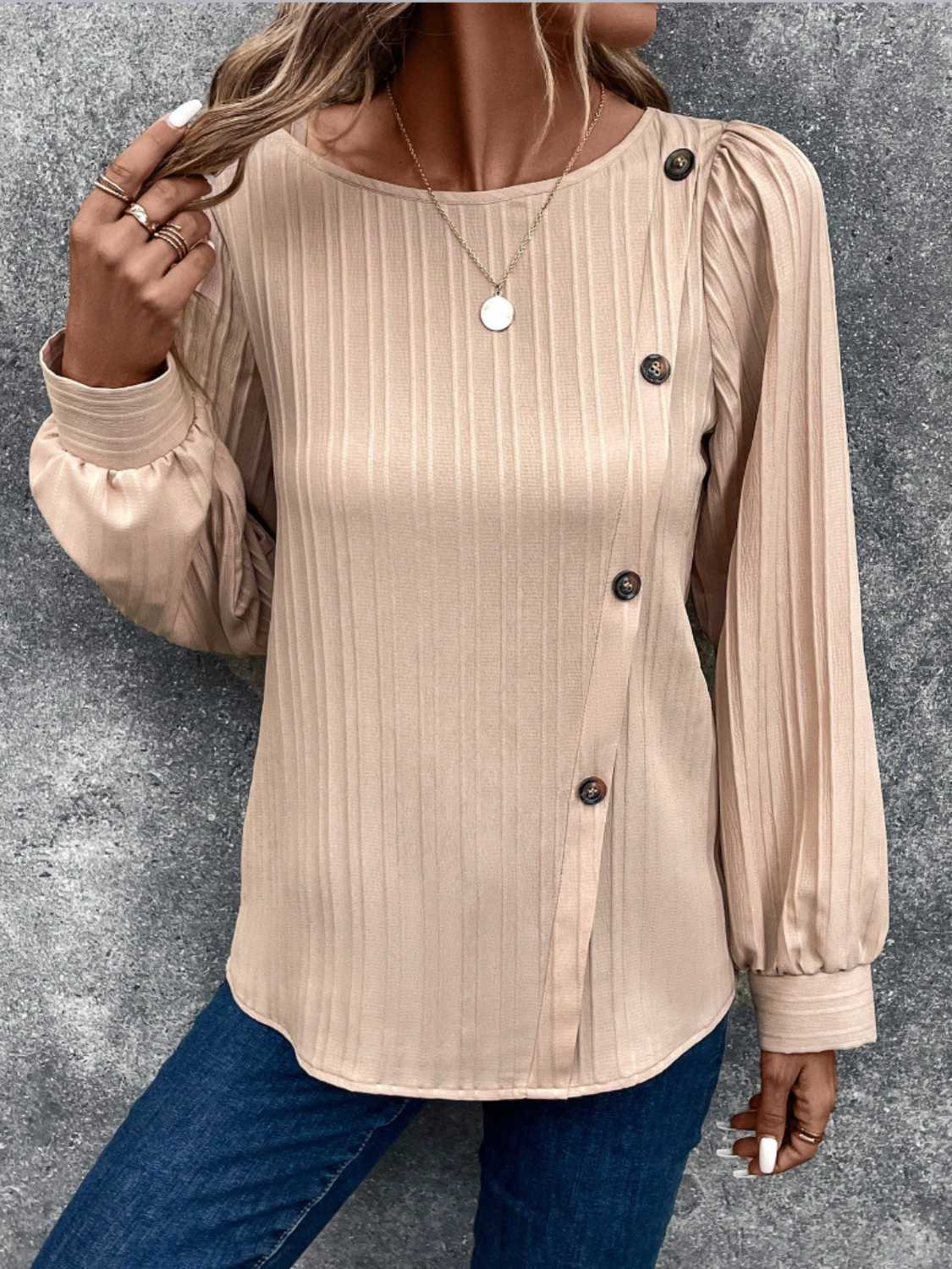 Buttoned Ribbed Puff Sleeve Top